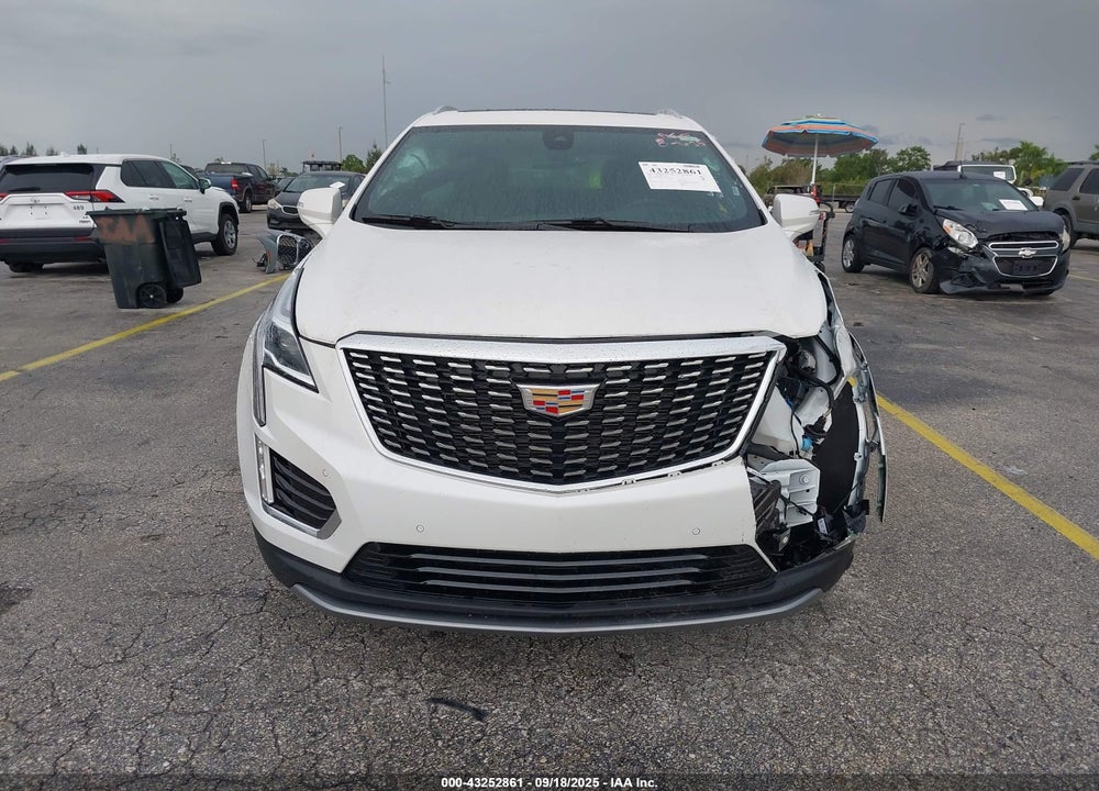 2025 CADILLAC XT5 VIN: 1GYKNDRS9SZ136920