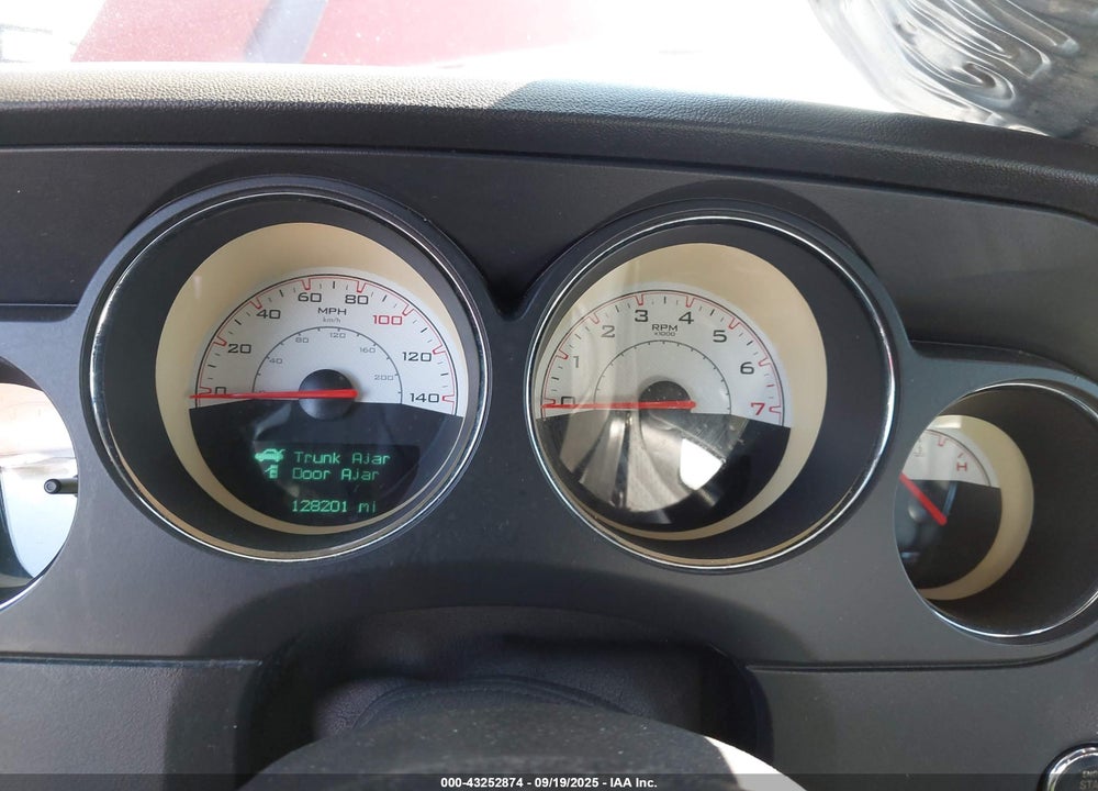 2014 DODGE CHALLENGER SXT 100TH ANNIVERSARY APPEARANCE GROUP VIN: 2C3CDYAG1EH225904