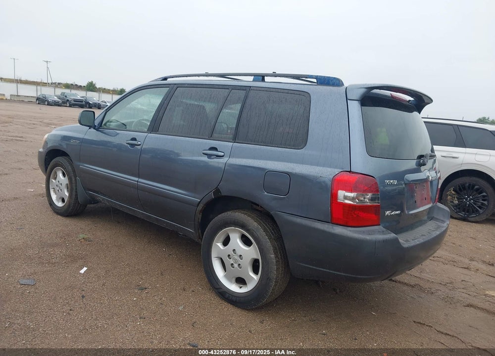 2005 TOYOTA HIGHLANDER LIMITED V6 VIN: JTEEP21A550076272