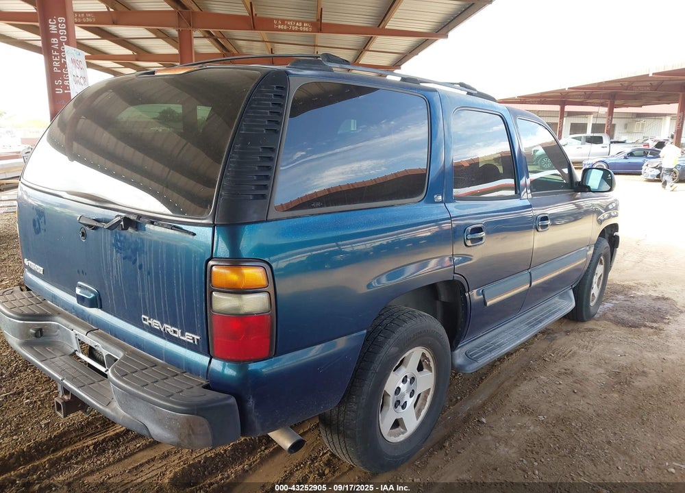2005 CHEVROLET TAHOE LT VIN: 1GNEC13T15R126693
