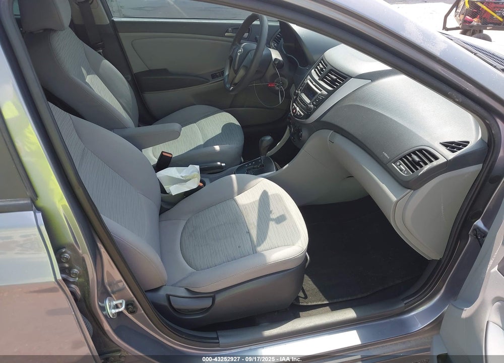 2017 HYUNDAI ACCENT VIN: KMHCT4AE1HU270604