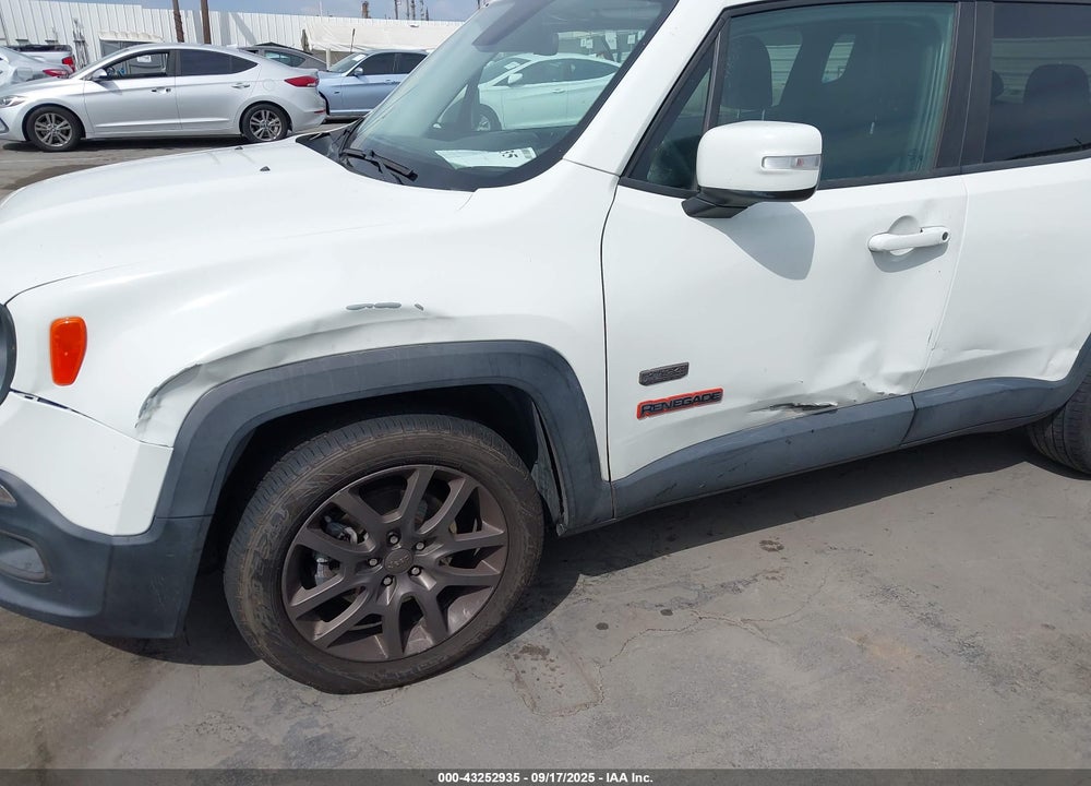 2016 JEEP RENEGADE VIN: ZACCJABW8GPD71185