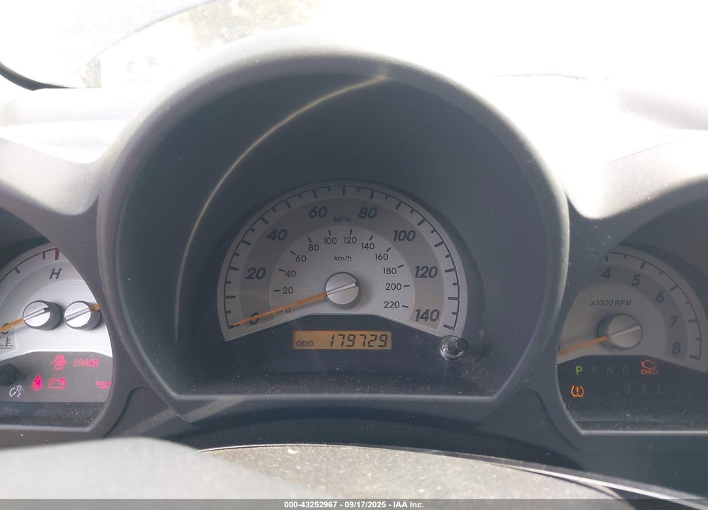 2007 SCION TC VIN: JTKDE177070185861