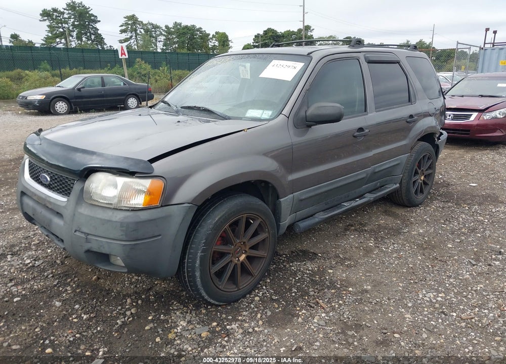 2003 FORD ESCAPE XLT VIN: 1FMCU93133KB55897