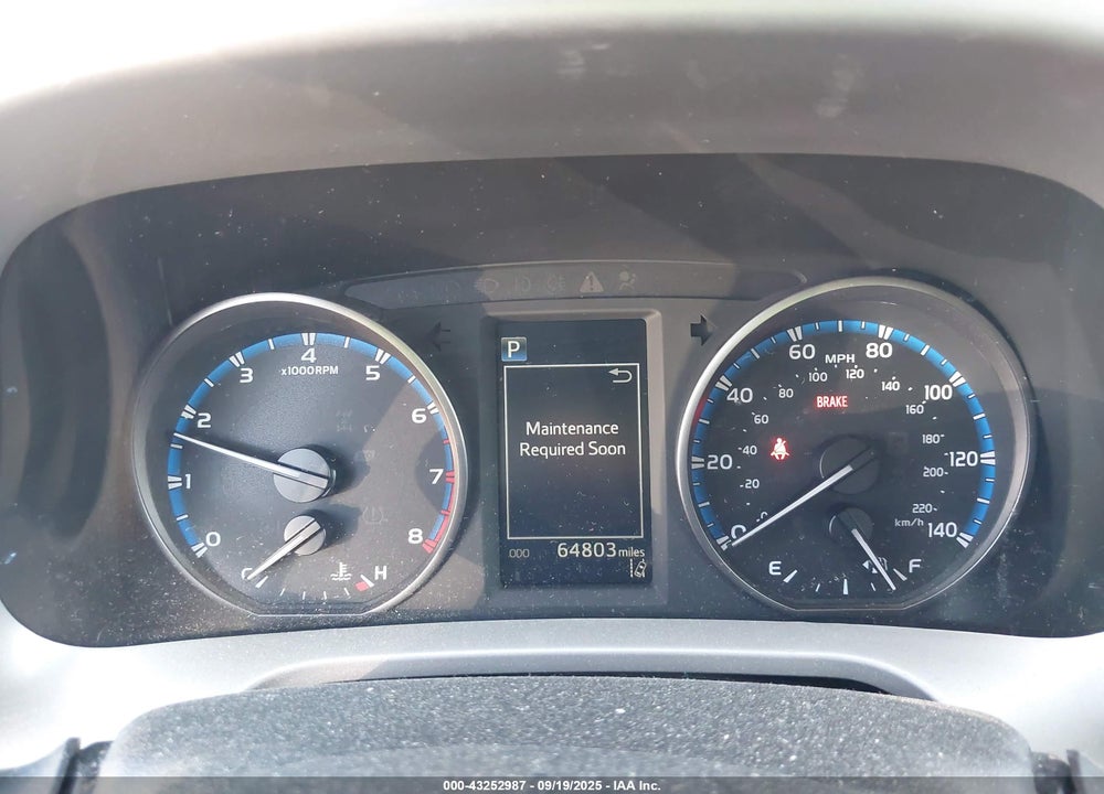 2017 TOYOTA RAV4 VIN: 2T3BFREV5HW592356