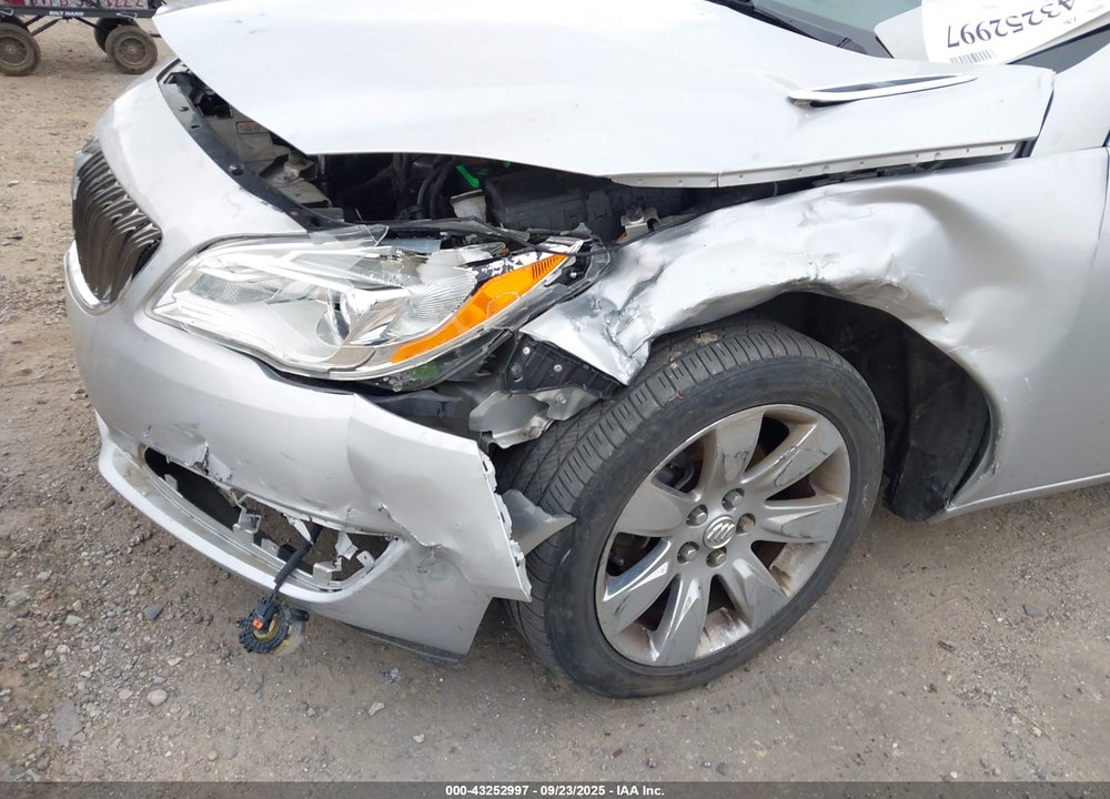 2015 BUICK REGAL VIN: 2G4GK5EX5F9214522
