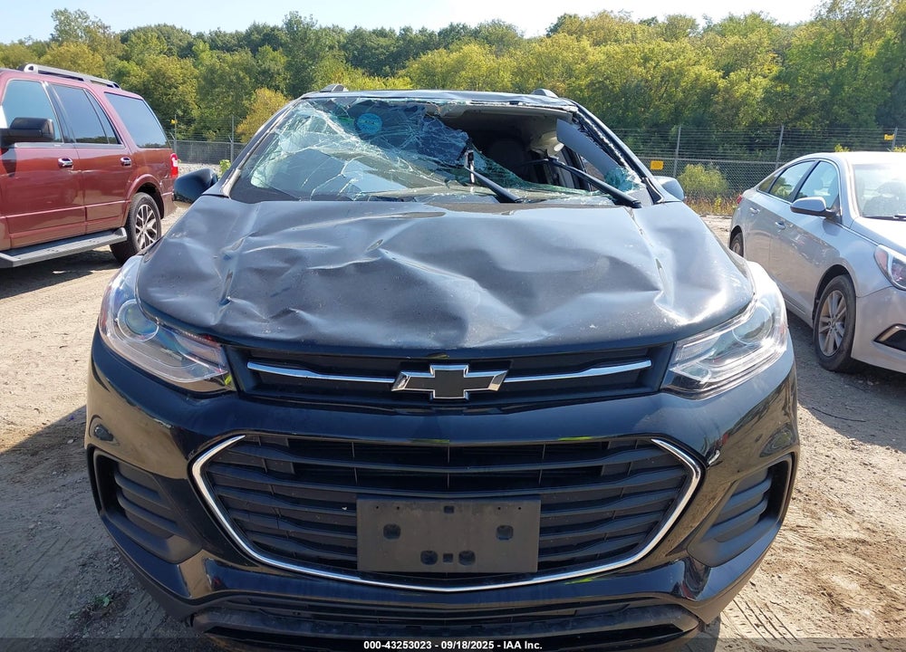 2019 CHEVROLET TRAX VIN: 3GNCJLSB8KL207825
