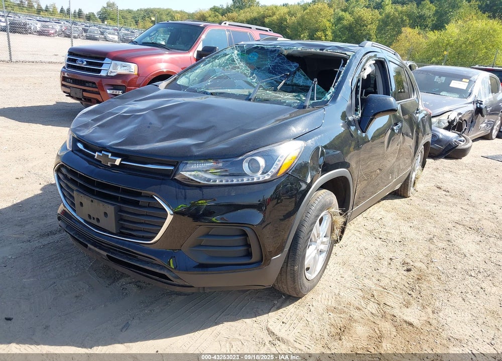 2019 CHEVROLET TRAX VIN: 3GNCJLSB8KL207825