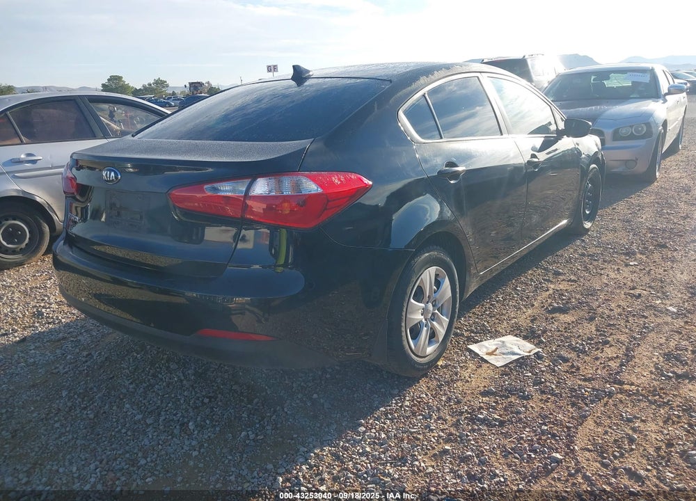 2016 KIA FORTE VIN: KNAFK4A63G5562998