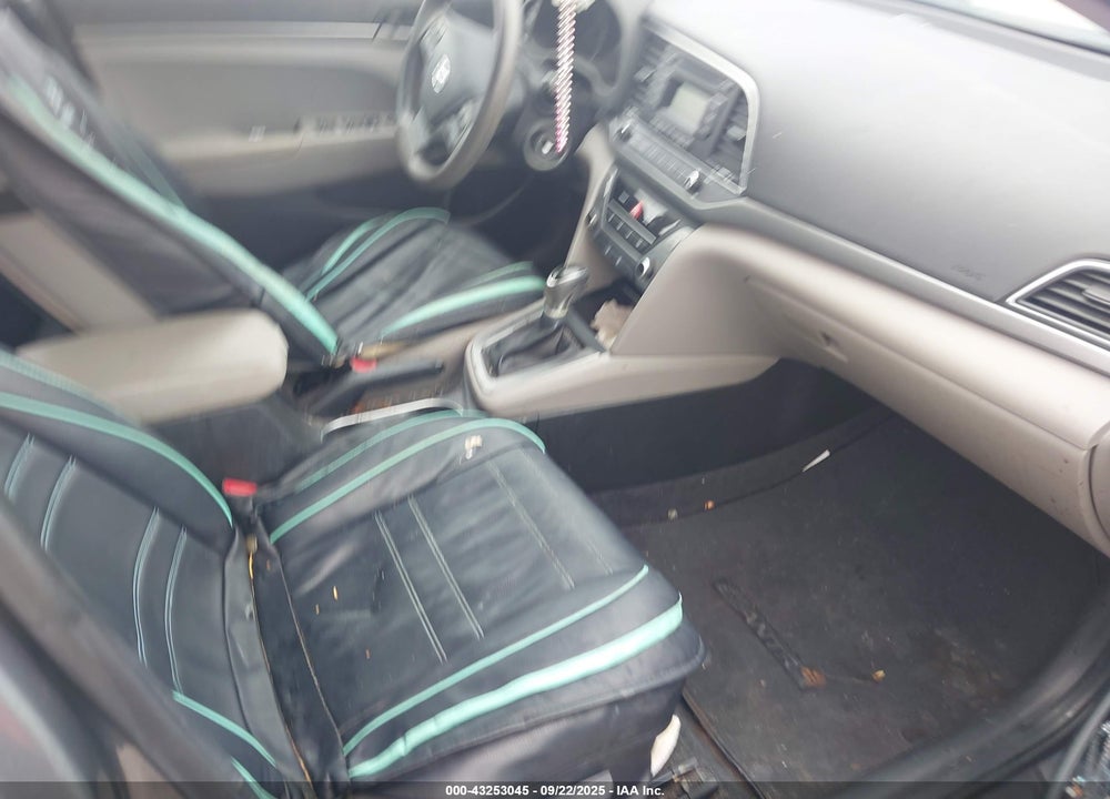 2017 HYUNDAI ELANTRA SE VIN: KMHD74LF5HU397502