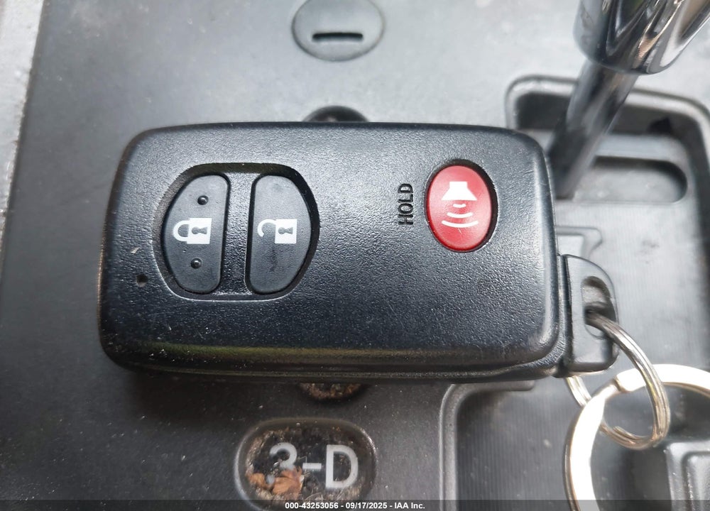 2009 TOYOTA RAV4 LIMITED VIN: JTMZF31V995004968