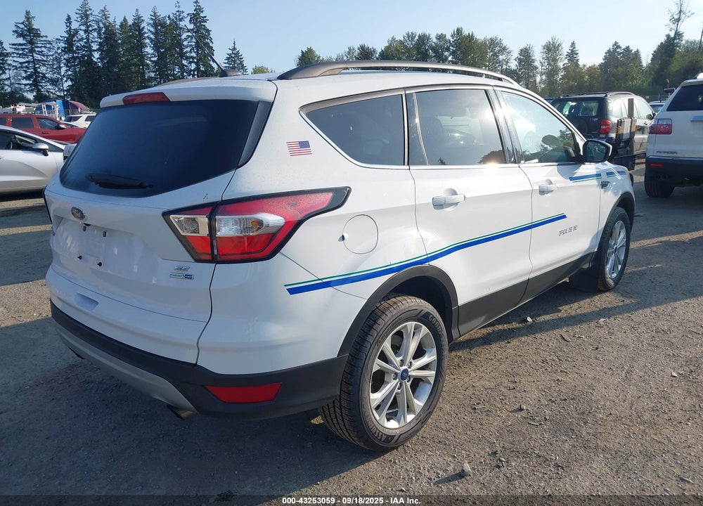 2018 FORD ESCAPE VIN: 1FMCU9GDXJUC12196