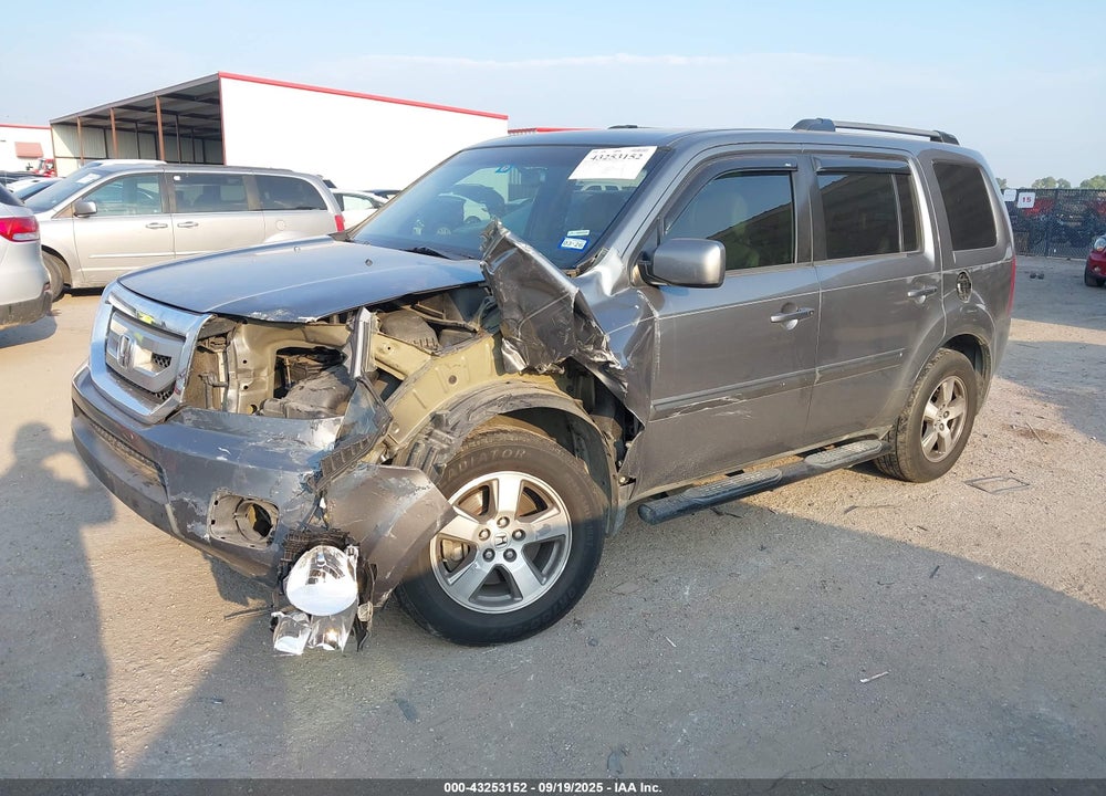 2009 HONDA PILOT VIN: 5FNYF38579B027200