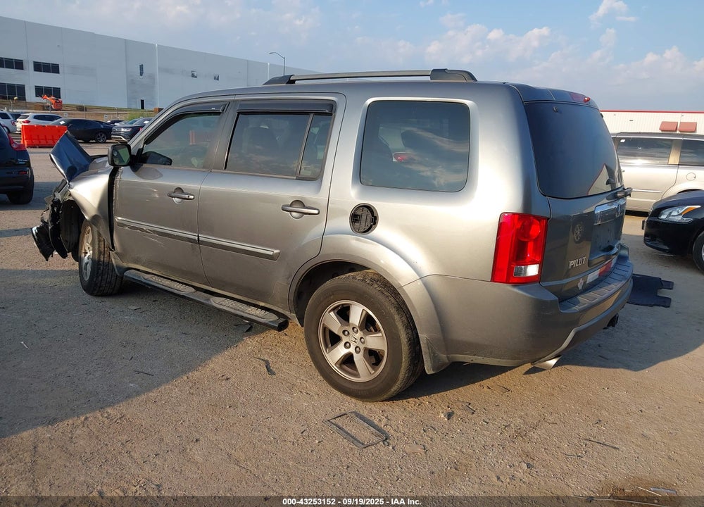 2009 HONDA PILOT VIN: 5FNYF38579B027200
