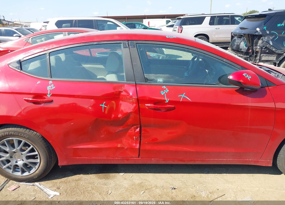 2019 HYUNDAI ELANTRA VIN: KMHD74LF5KU816357