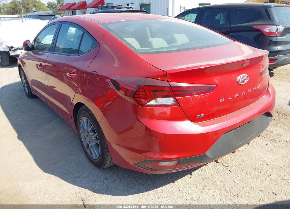 2019 HYUNDAI ELANTRA VIN: KMHD74LF5KU816357