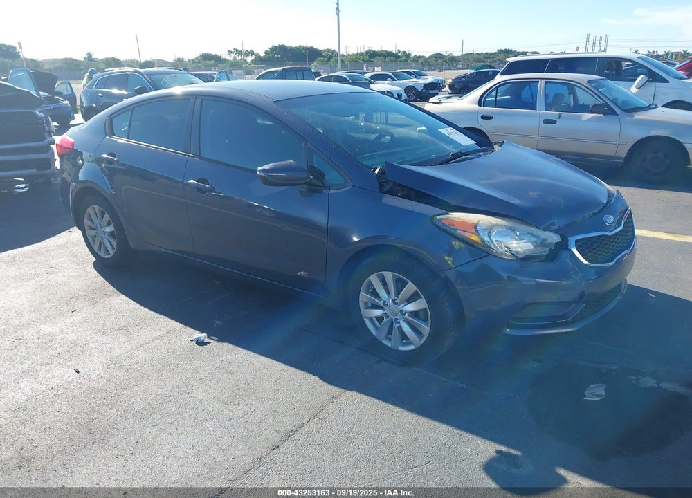 2014 KIA FORTE LX VIN: KNAFX4A69E5181395