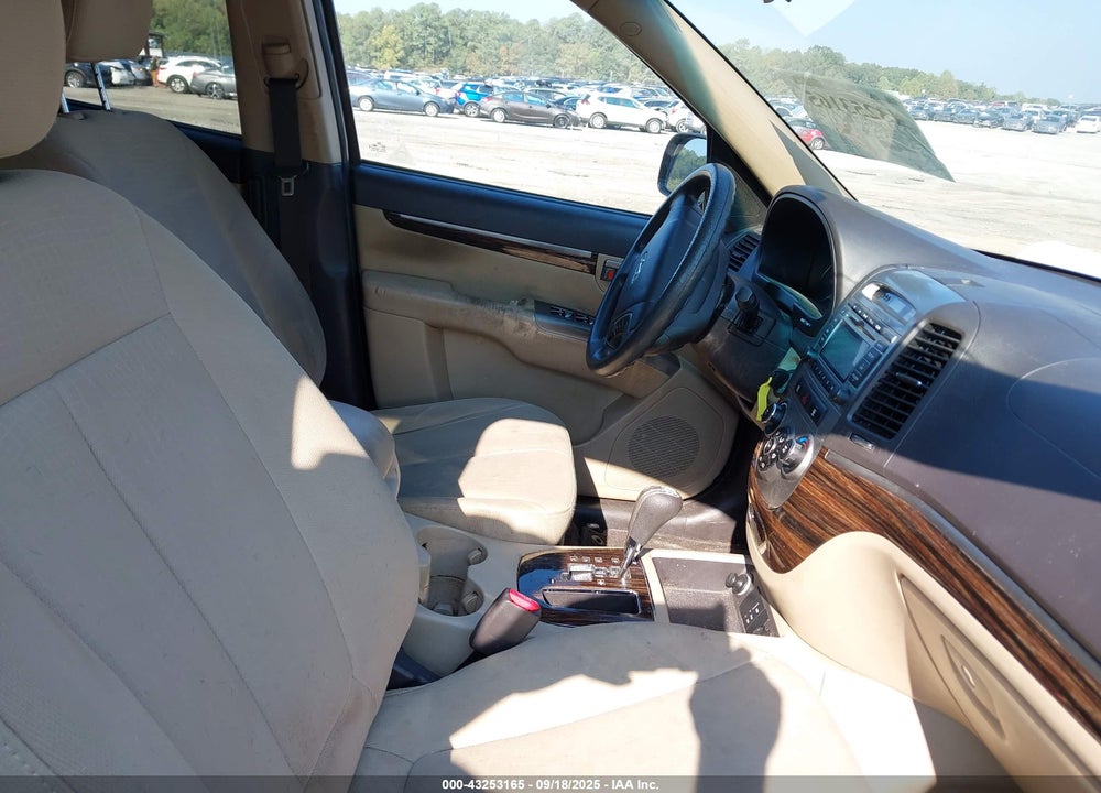 2010 HYUNDAI SANTA FE VIN: 5NMSG3ABXAH381833