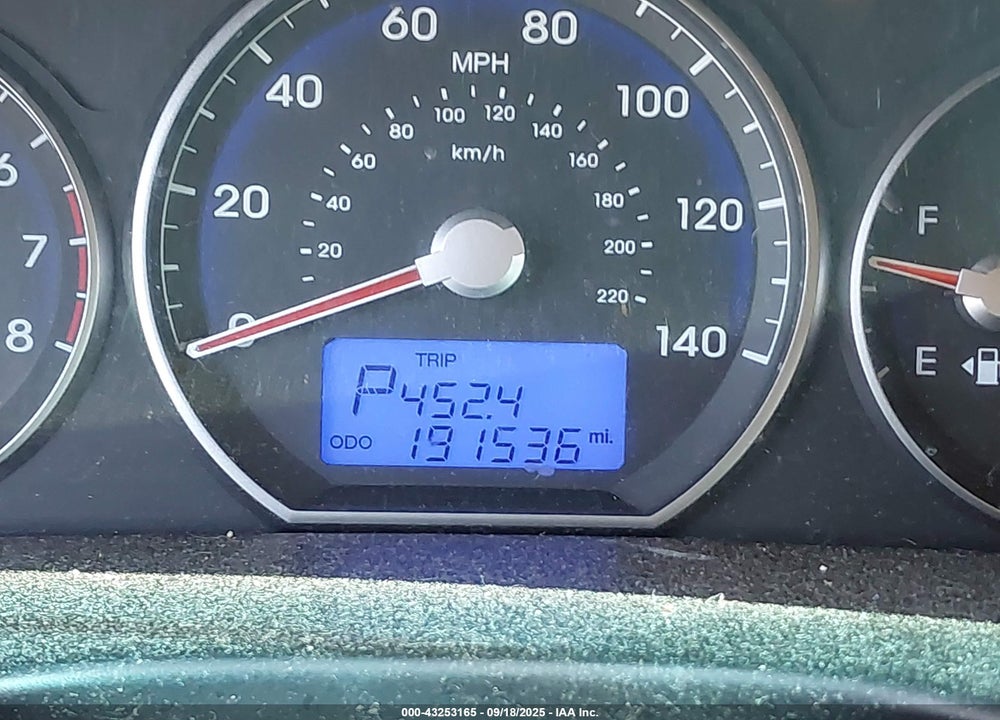 2010 HYUNDAI SANTA FE VIN: 5NMSG3ABXAH381833