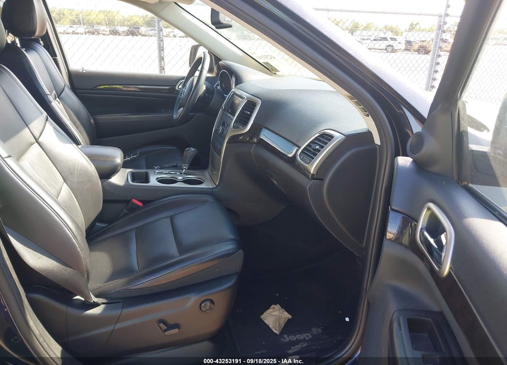 2011 JEEP GRAND CHEROKEE VIN: 1J4RS4GG3BC531863