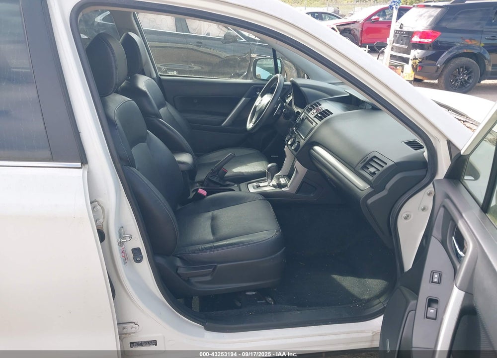 2014 SUBARU FORESTER 2.0XT TOURING VIN: JF2SJGMC3EH527639