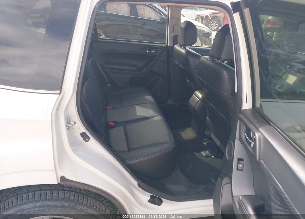 2014 SUBARU FORESTER 2.0XT TOURING VIN: JF2SJGMC3EH527639
