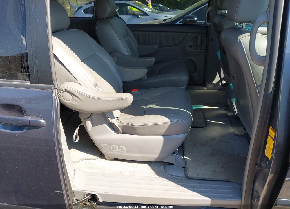 2006 TOYOTA SIENNA VIN: 5TDZA22C96S516144