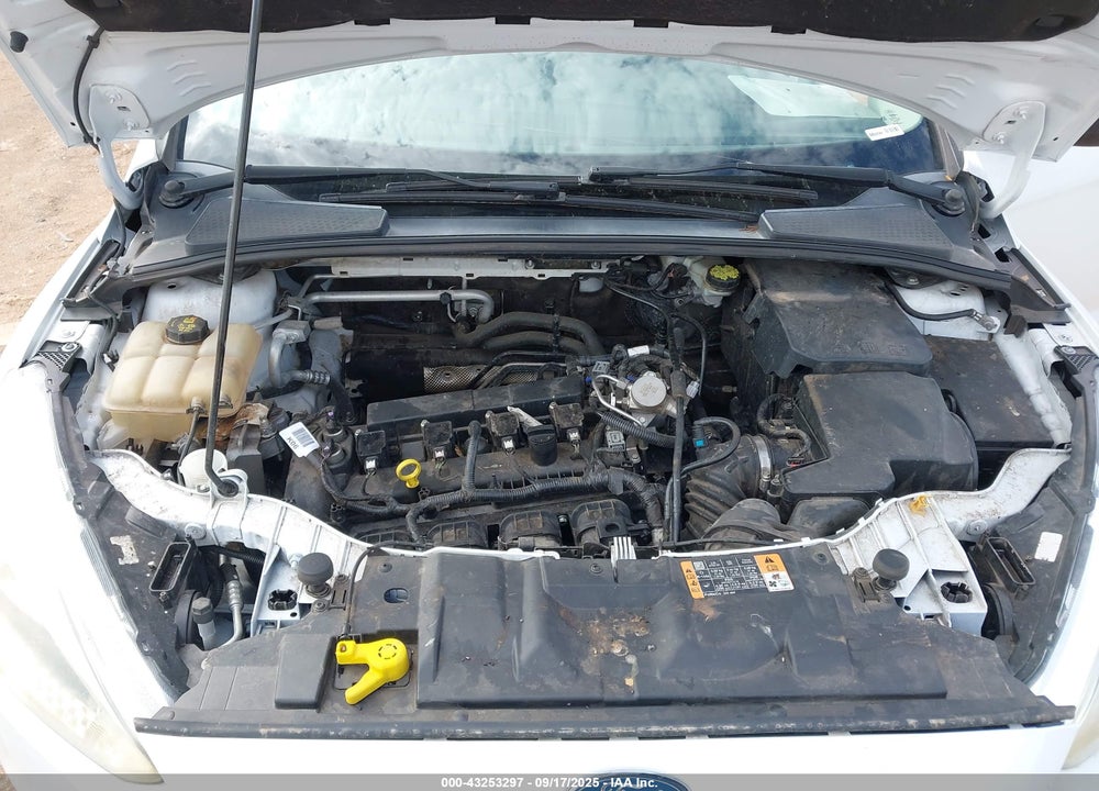 2016 FORD FOCUS S VIN: 1FADP3E22GL380384
