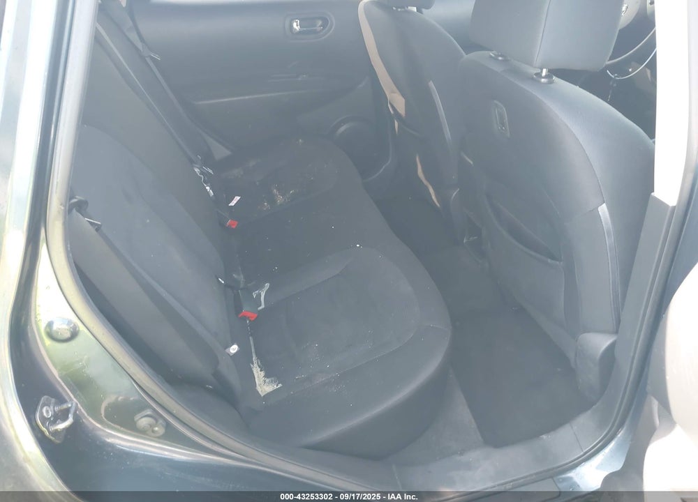 2015 NISSAN ROGUE SELECT S VIN: JN8AS5MT1FW664916