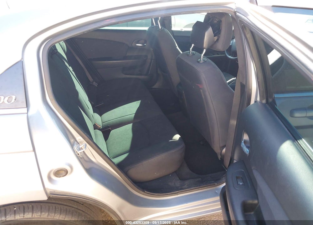 2013 CHRYSLER 200 LX VIN: 1C3CCBAB6DN642302