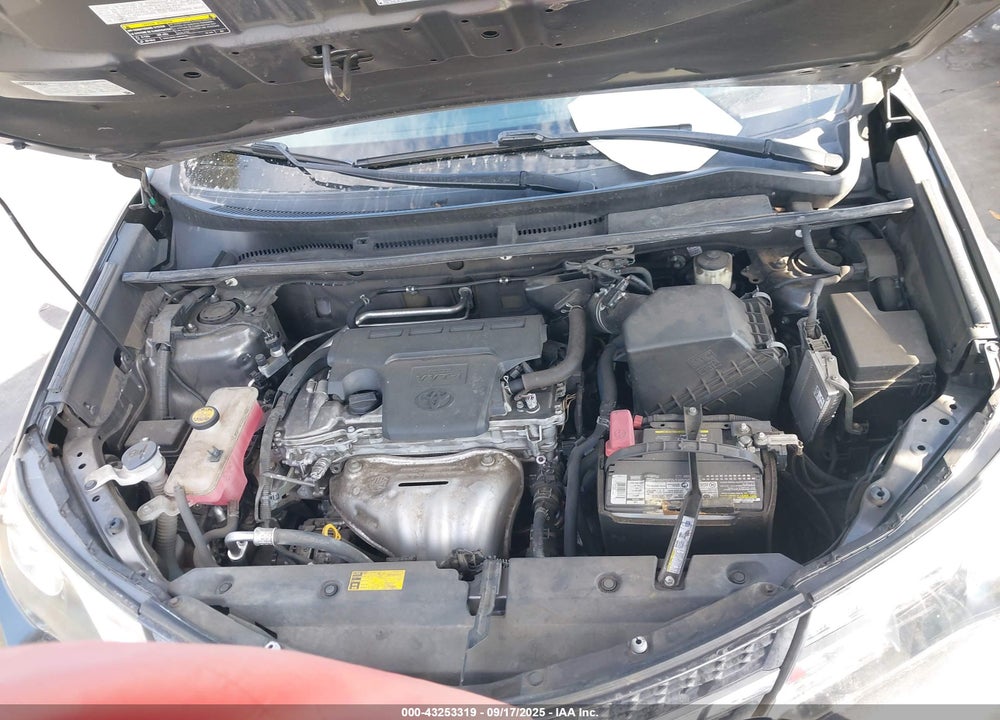 2015 TOYOTA RAV4 VIN: 2T3WFREV0FW196902