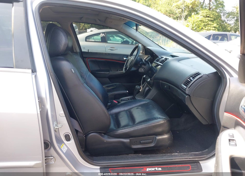 2005 HONDA ACCORD VIN: 1HGCM66835A018223