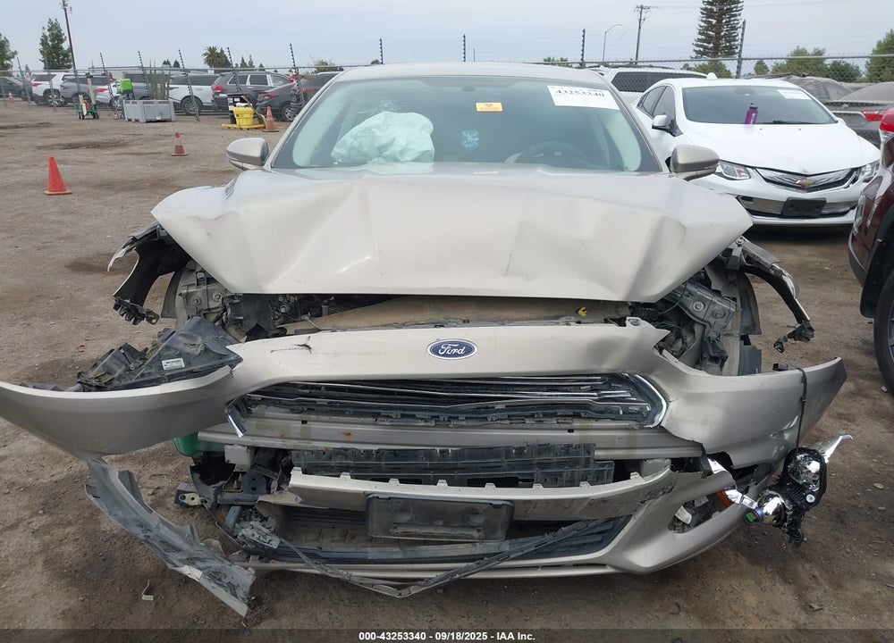 2016 FORD FUSION VIN: 3FA6P0HD5GR134760