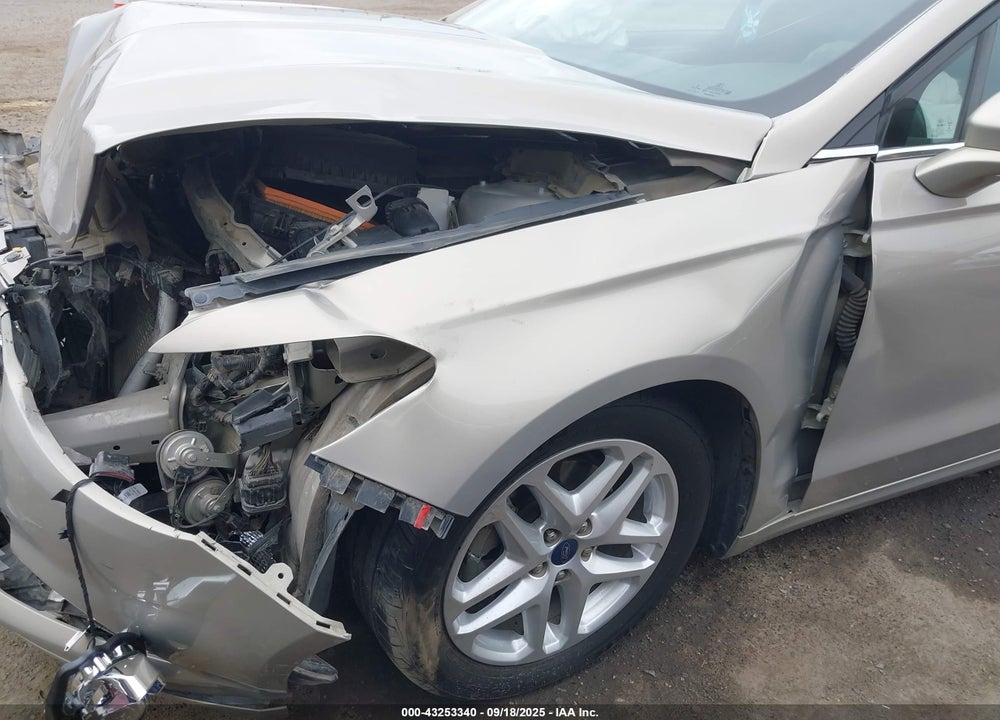 2016 FORD FUSION VIN: 3FA6P0HD5GR134760