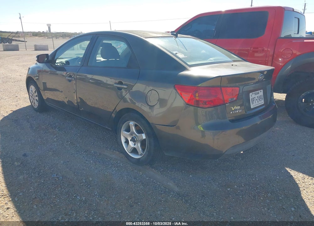 2010 KIA FORTE VIN: KNAFU4A23A5862149