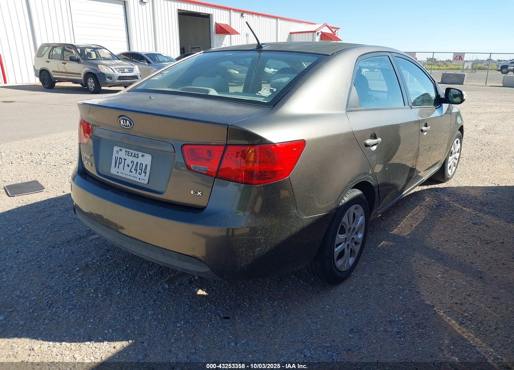 2010 KIA FORTE VIN: KNAFU4A23A5862149
