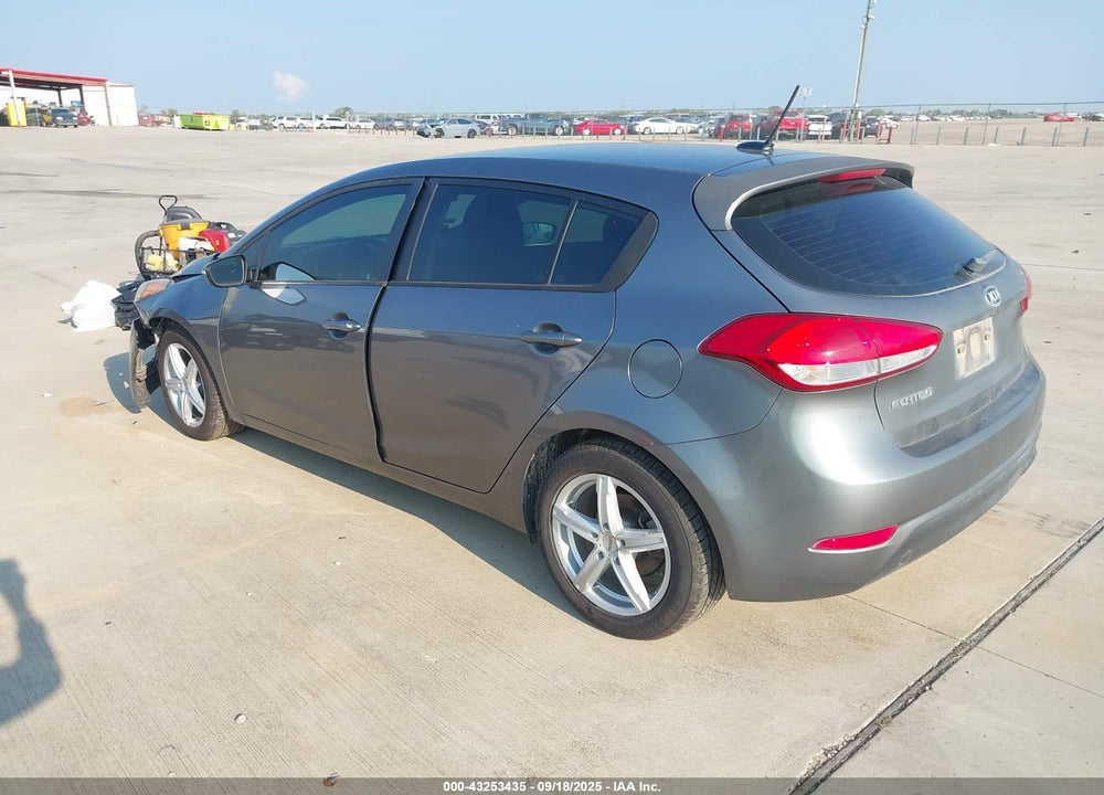 2016 KIA FORTE LX VIN: KNAFK5A8XG5527060