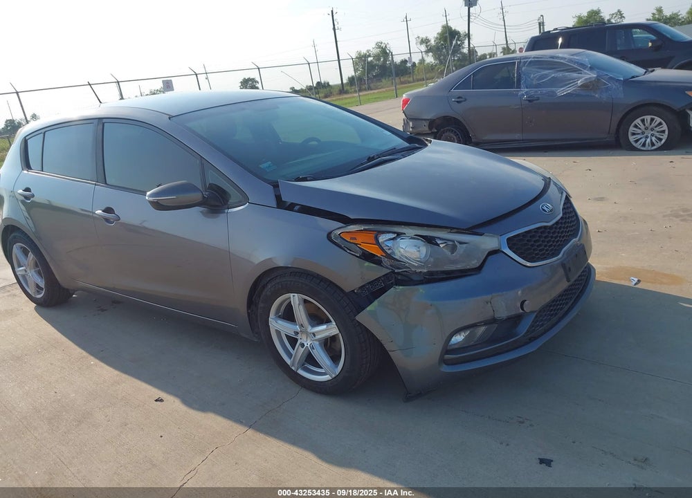 2016 KIA FORTE LX VIN: KNAFK5A8XG5527060