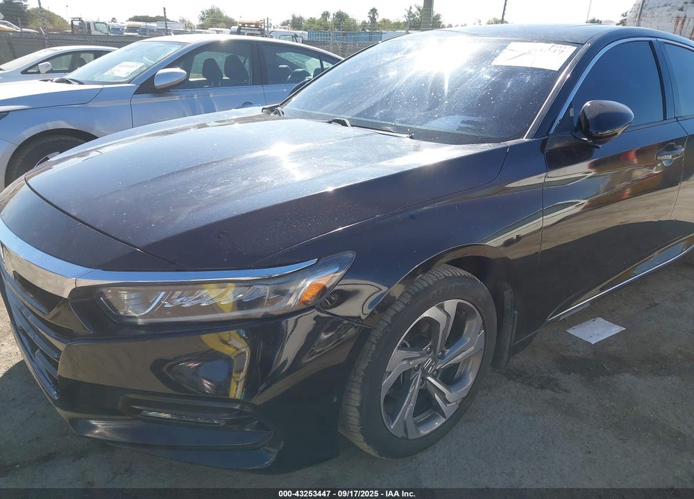 2018 HONDA ACCORD VIN: 1HGCV1F4XJA034541