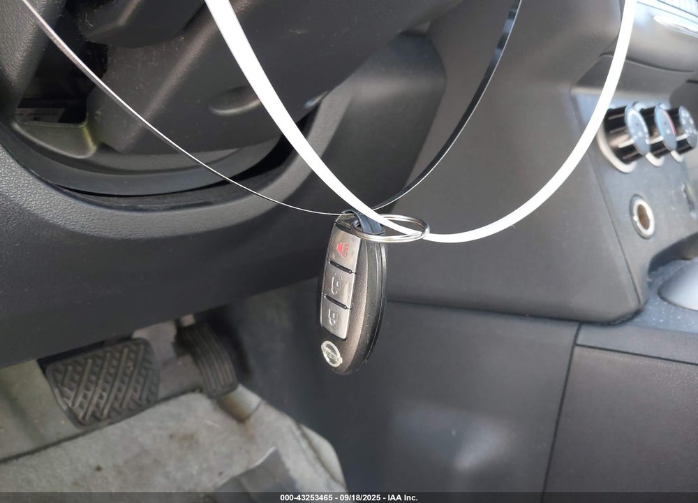 2013 NISSAN ROGUE VIN: JN8AS5MV5DW109255