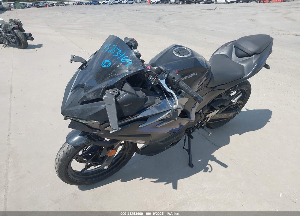 2025 KAWASAKI EX500 A/B VIN: ML5EXGJ17SDA55832