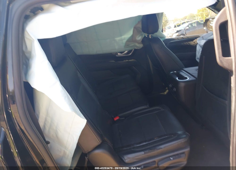 2023 CHEVROLET SUBURBAN VIN: 1GNSKBKD3PR165715