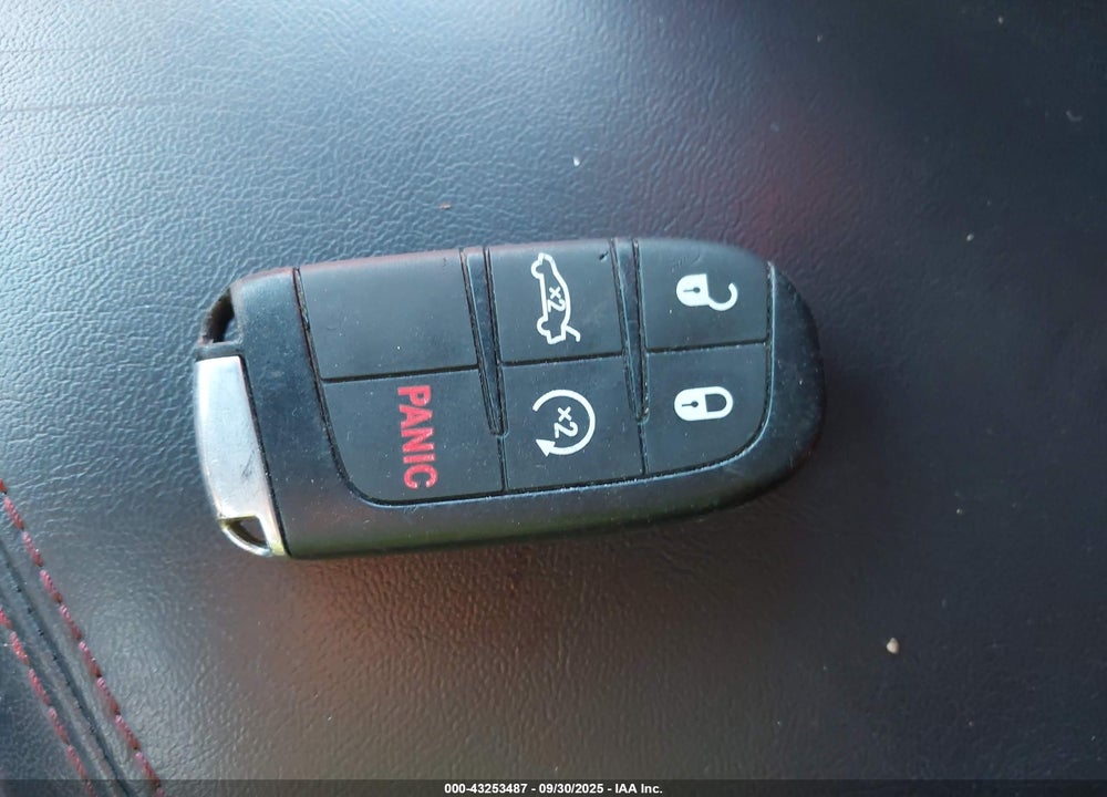 2019 DODGE CHALLENGER VIN: 2C3CDZAG3KH744633