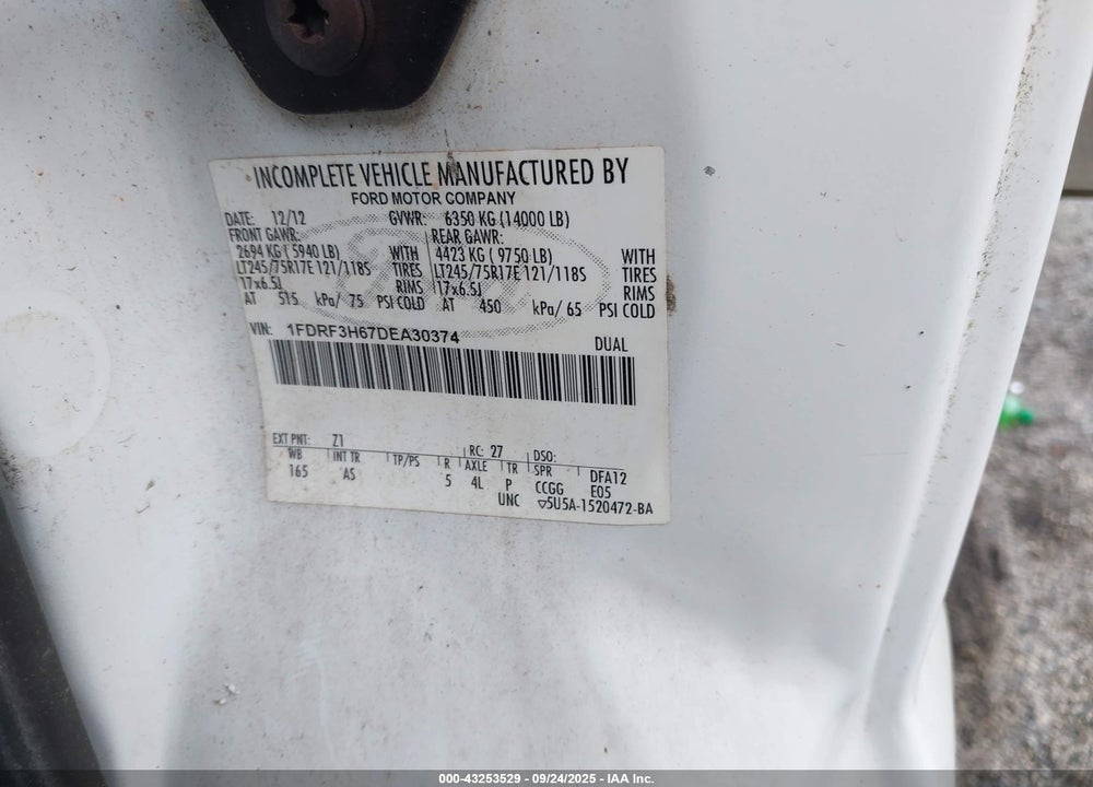 2013 FORD F-350 CHASSIS XL VIN: 1FDRF3H67DEA30374