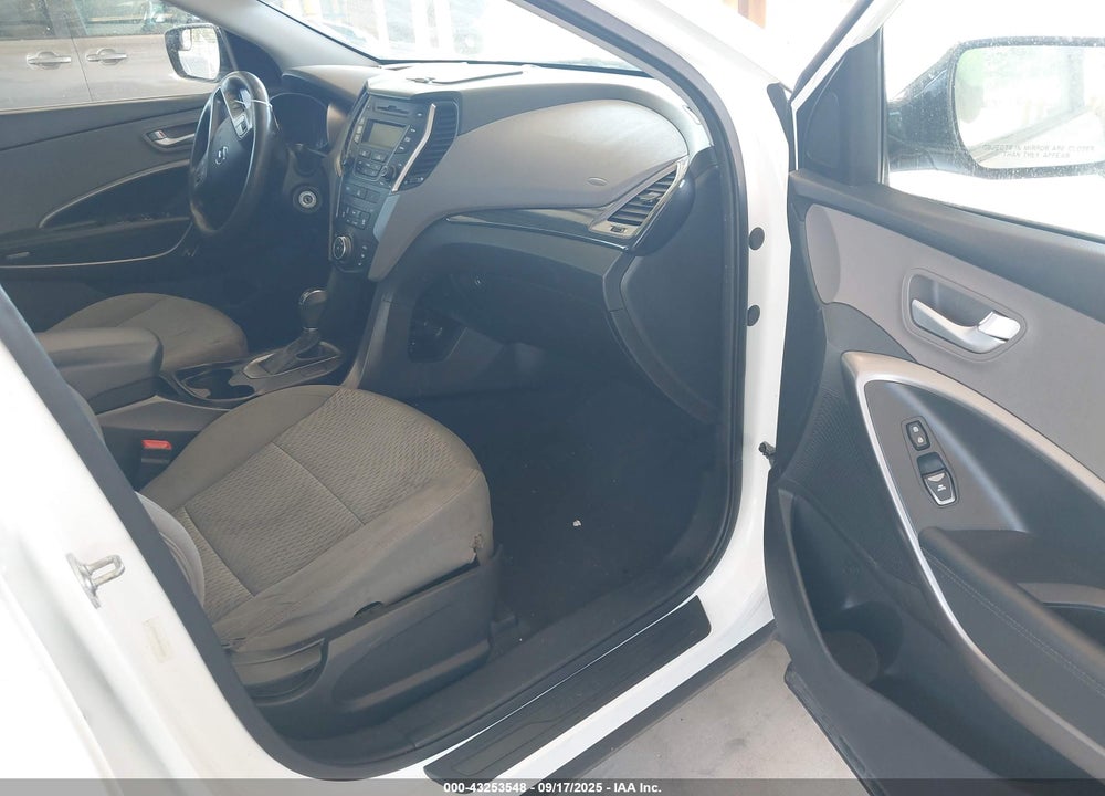 2015 HYUNDAI SANTA FE VIN: 5XYZT3LB9FG266021