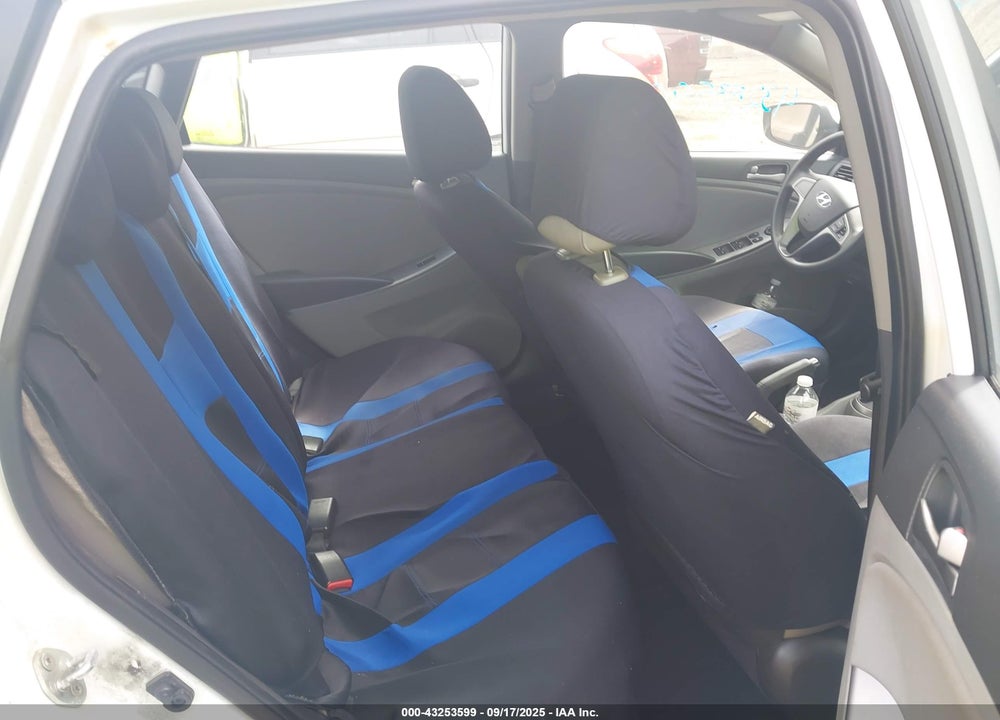 2016 HYUNDAI ACCENT VIN: KMHCT5AE5GU290021