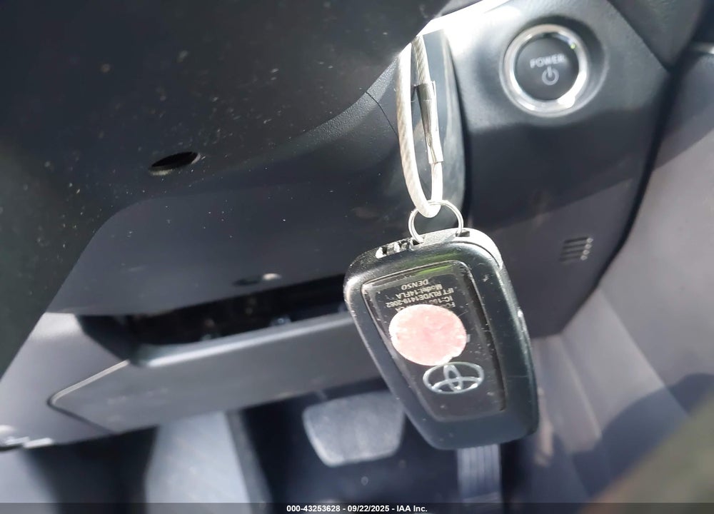 2024 TOYOTA RAV4 HYBRID VIN: 2T3RWRFV1RW211553