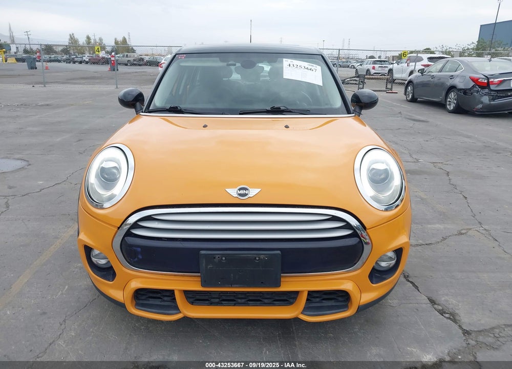 2015 MINI HARDTOP COOPER VIN: WMWXS5C52FT828732