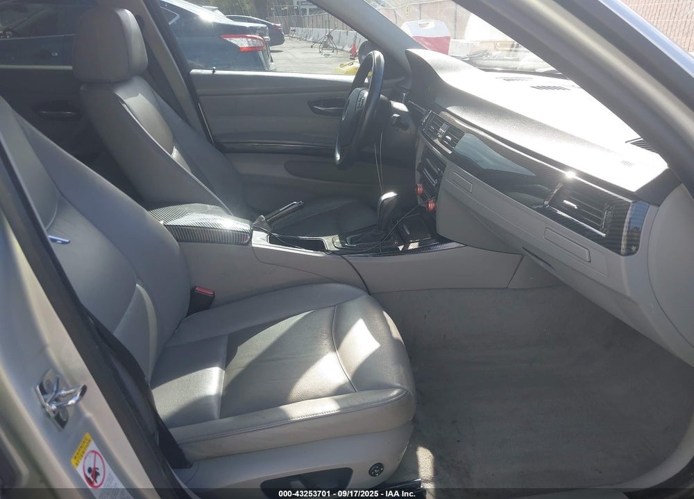 2007 BMW 3 SERIES VIN: WBAVC53547FZ80497