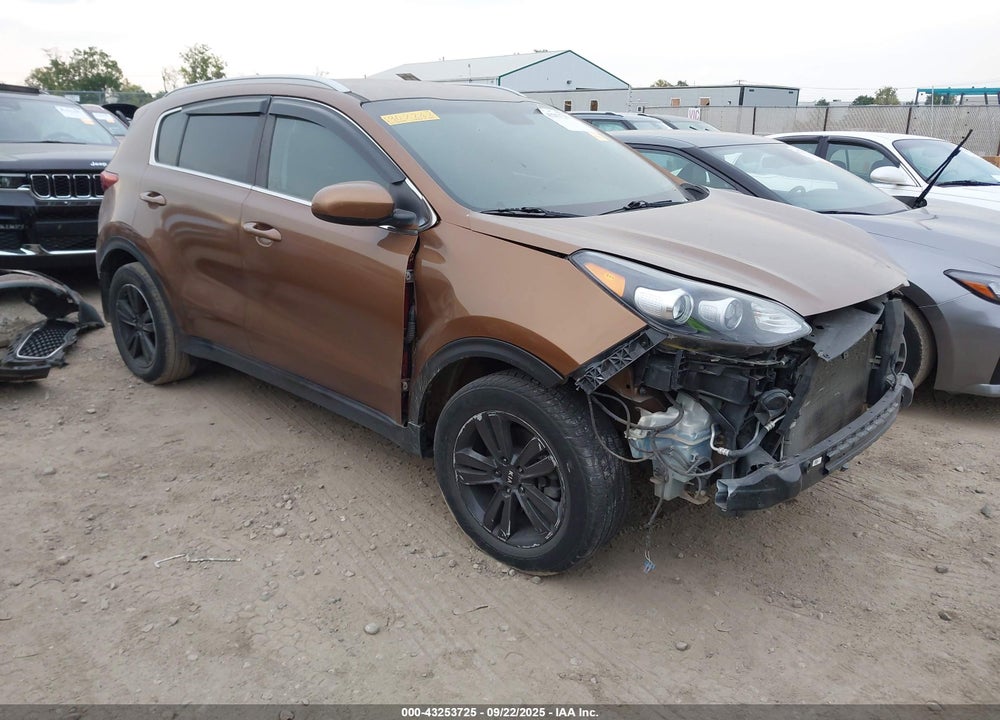 2018 KIA SPORTAGE LX VIN: KNDPMCAC8J7302268